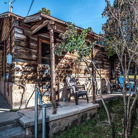 Apache Village Cabinette 13, Queen Bed, Midtown, Sleeps 2 Ruidoso Buitenkant foto